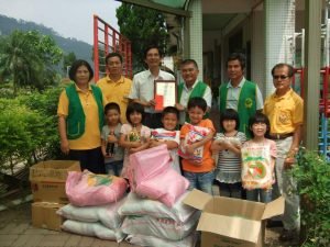 華光南區送物資至偏遠山區小學